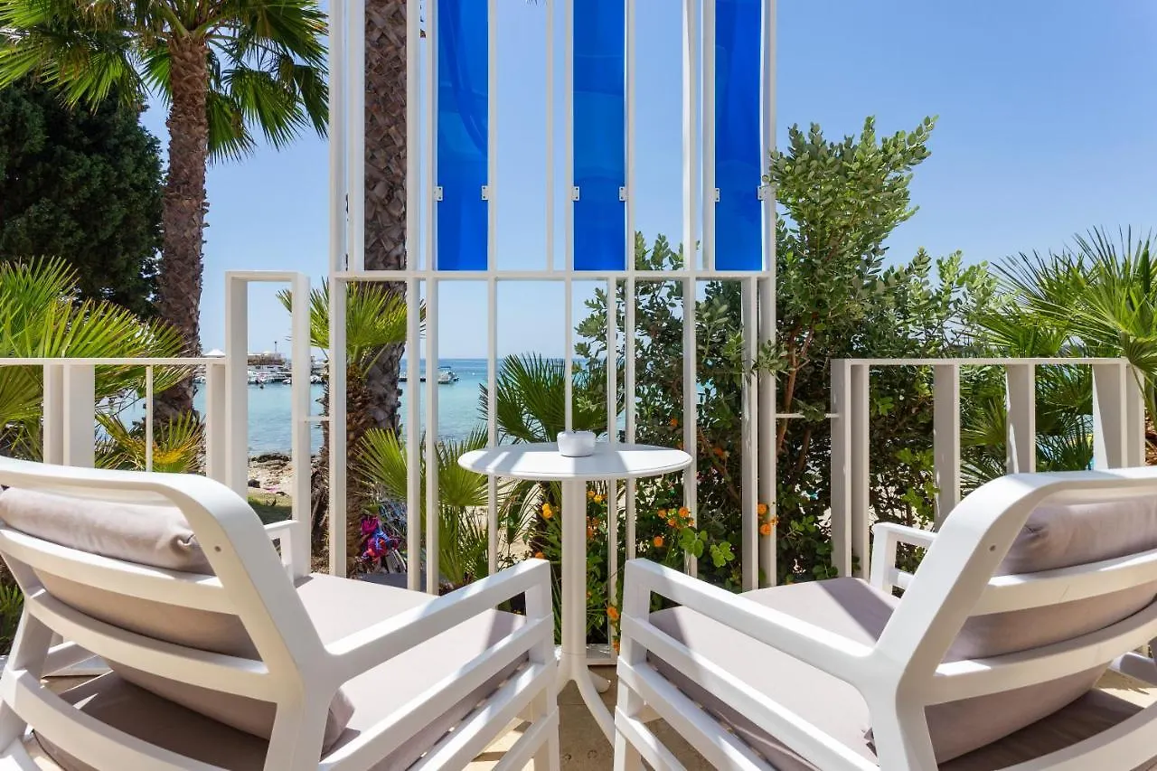 Hotell Calapetra Resort Fontane Bianche